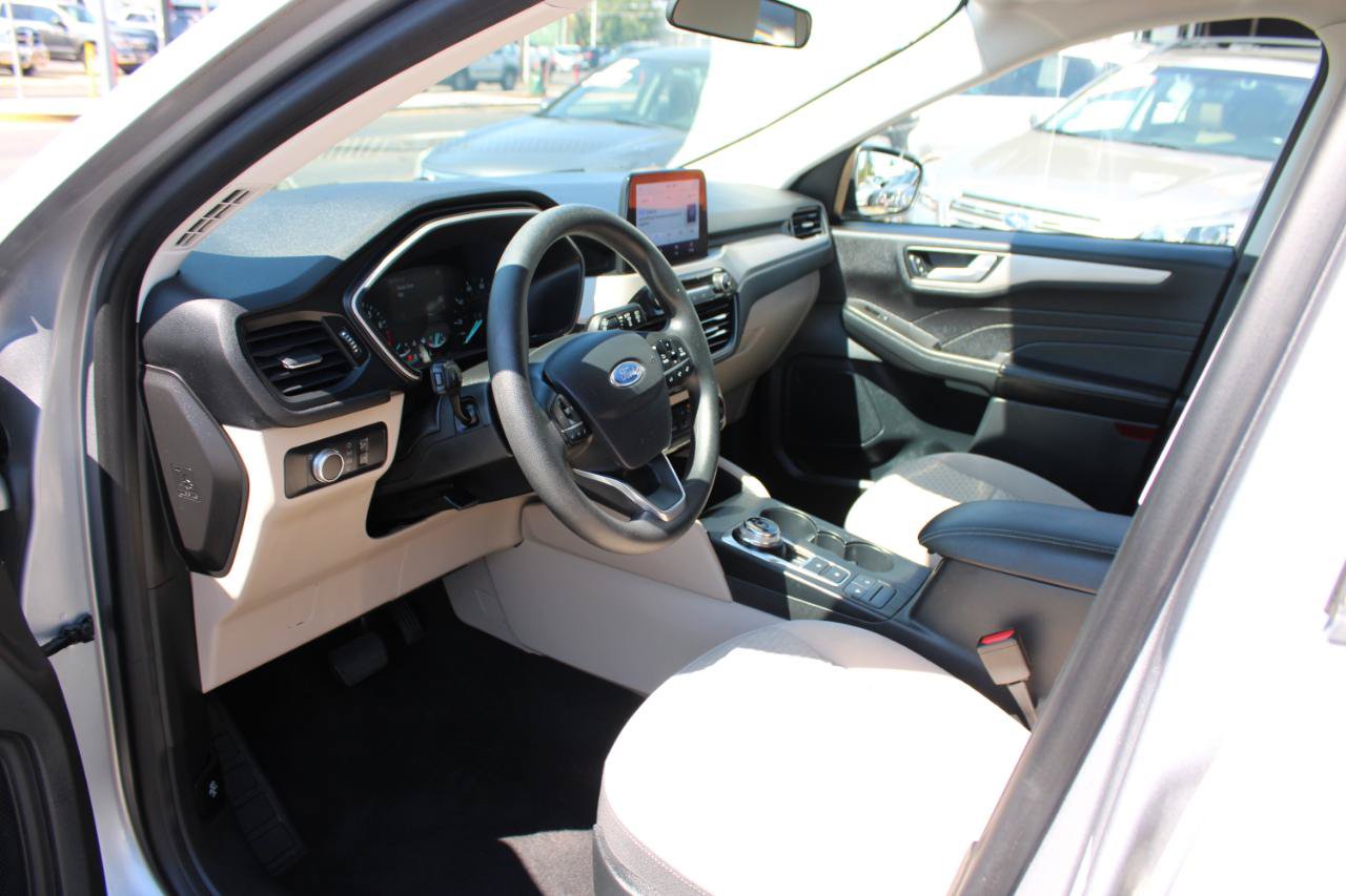 Used 2021 Ford Escape SE AWD/4WD image 12
