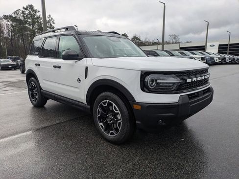 New 2026 Ford Bronco Sport Outer Banks AWD/4WD image 2