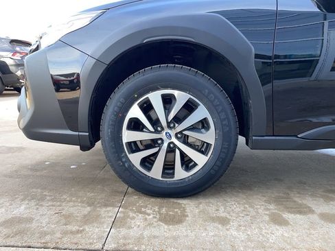 Used 2024 Subaru Outback Premium image 15