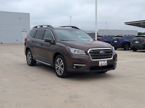 Used 2020 Subaru Ascent Limited w/ Technology Package AWD/4WD image 7