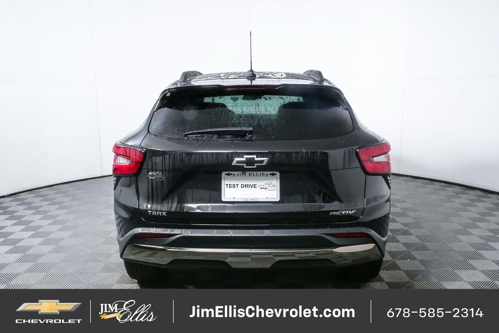 Used 2026 Chevrolet Trax ACTIV w/ Sunroof Package FWD image 25