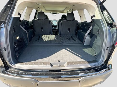 New 2026 Subaru Ascent Limited AWD/4WD image 32