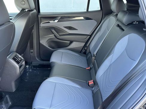 New 2026 Volkswagen Tiguan SE R-Line image 13