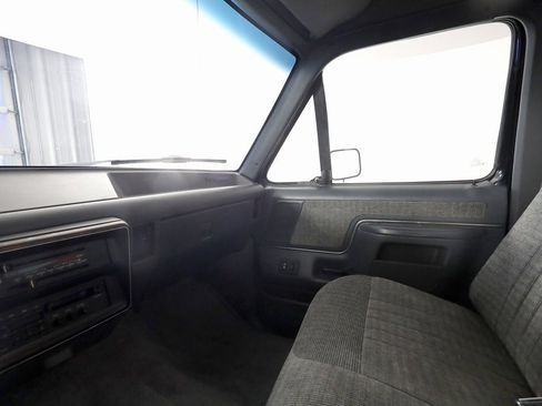 Used 1991 Ford F150 4x4 Regular Cab image 26