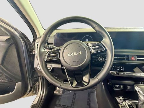 Used 2024 Kia Seltos S FWD image 13