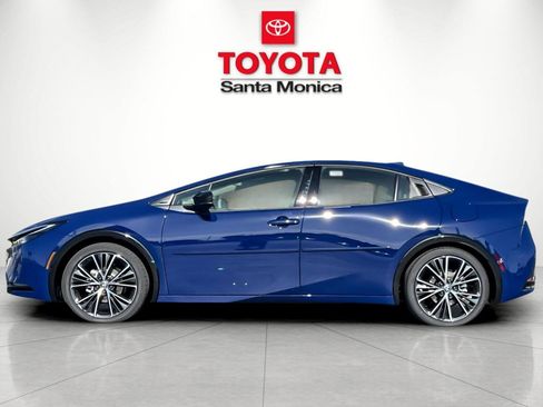 New 2026 Toyota Prius XLE image 8