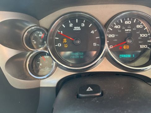 Used 2014 GMC Sierra 2500 W/T image 3