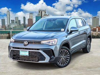 Used 2025 Volkswagen Taos SE