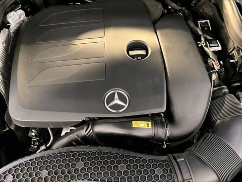 Used 2020 Mercedes-Benz GLC 300 4MATIC image 31