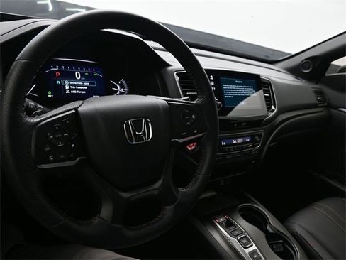 Certified 2023 Honda Passport TrailSport image 10