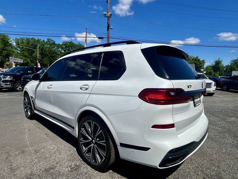 Used 2022 BMW X7 M50i AWD/4WD image 3