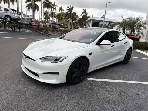 Used 2022 Tesla Model S image 4