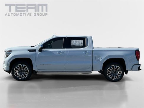 New 2026 GMC Sierra 1500 Denali Ultimate image 4