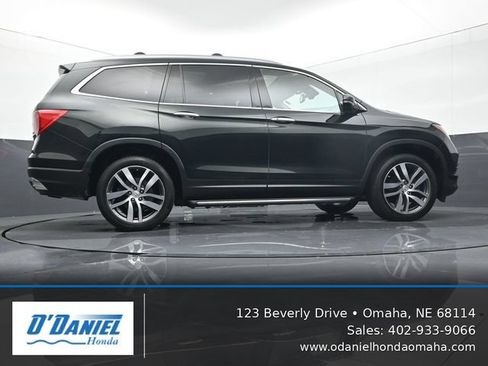 Used 2017 Honda Pilot Elite image 13