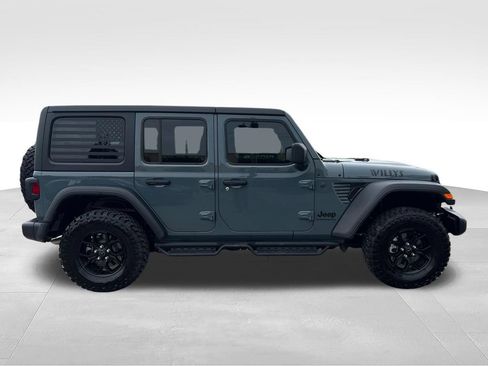 Used 2025 Jeep Wrangler Unlimited Sport AWD/4WD image 6