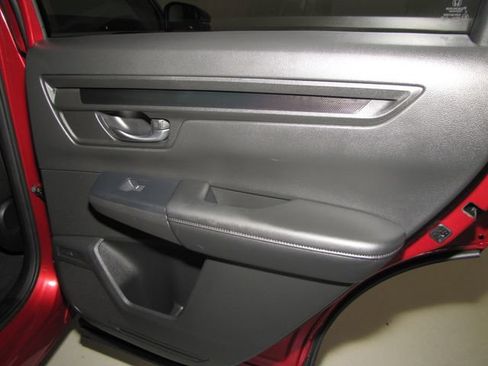 Used 2025 Honda CR-V EX image 18