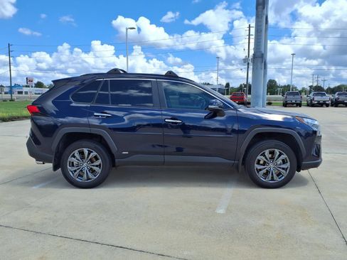 Certified 2024 Toyota RAV4 Limited AWD/4WD image 5