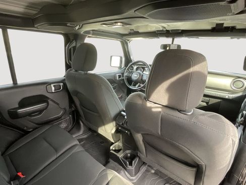 Used 2019 Jeep Wrangler Unlimited Sport S AWD/4WD image 27