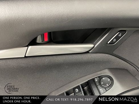 Used 2021 MAZDA MAZDA3 Sedan image 21