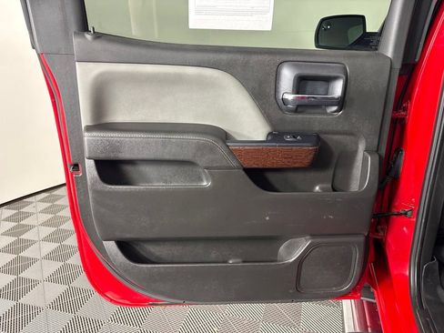 Used 2018 GMC Sierra 1500 SLT AWD/4WD image 42