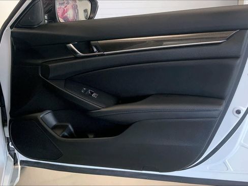 Used 2021 Honda Accord Sport Special Edition image 25