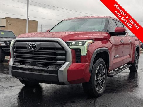 Used 2024 Toyota Tundra Limited image 3