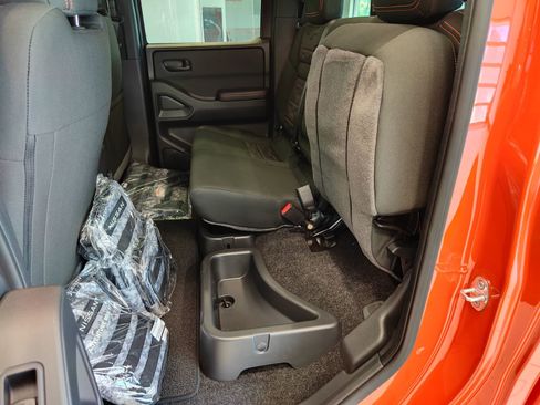 New 2026 Nissan Frontier PRO-4X w/ Pro-4x Convenience Package image 13