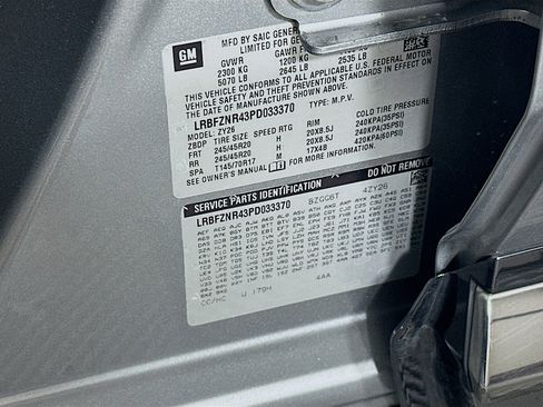 Used 2023 Buick Envision Essence w/ Sport Touring Package image 12