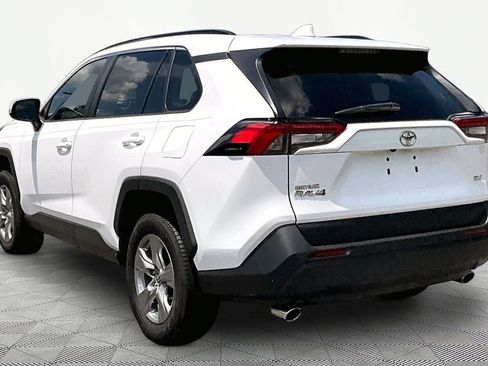 Used 2025 Toyota RAV4 XLE w/ Convenience Package FWD image 5