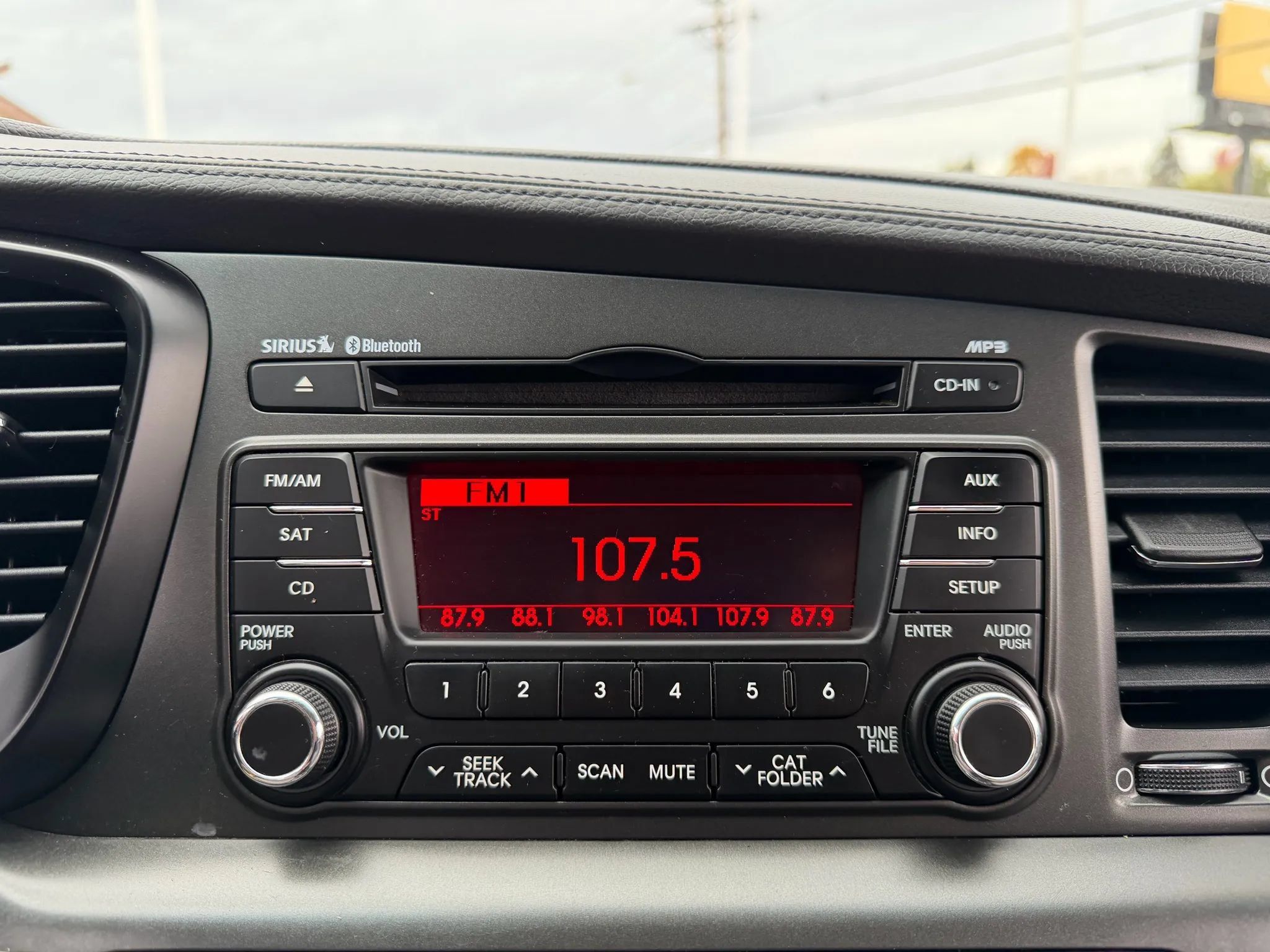 Used 2013 Kia Optima EX FWD image 22