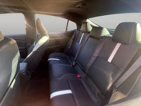 Used 2025 Toyota Camry SE w/ Convenience Package FWD image 21