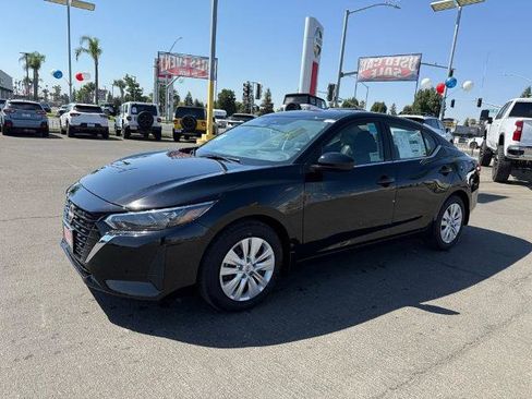 New 2025 Nissan Sentra S image 3