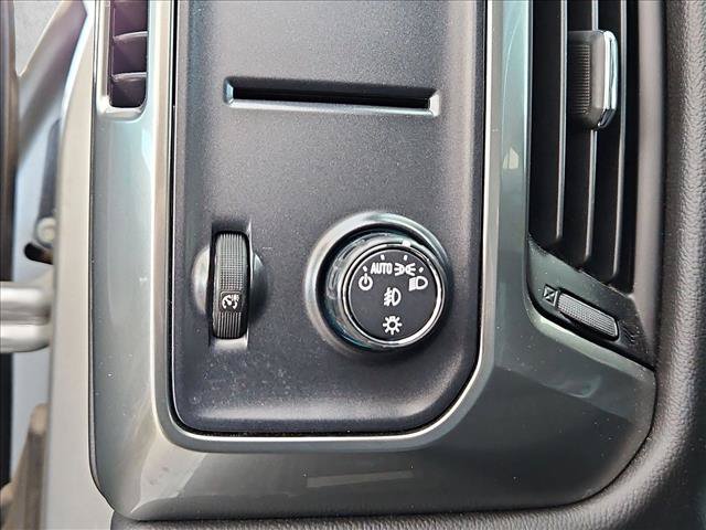 Used 2018 Chevrolet Silverado 1500 LT w/ Texas Edition RWD image 22