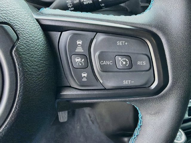 Used 2024 Jeep Wrangler Unlimited Rubicon 4xe AWD/4WD image 34