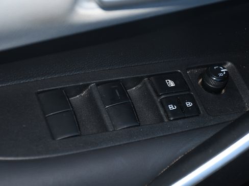 Certified 2022 Toyota Corolla SE image 10