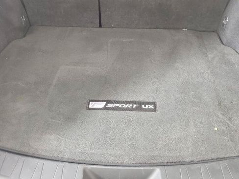 Used 2023 Lexus UX 250h F Sport FWD image 7