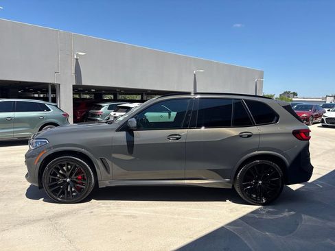 Used 2022 BMW X5 M50i w/ Executive Package AWD/4WD image 14