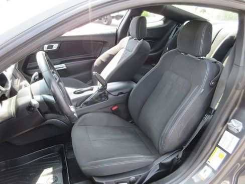 Used 2019 Ford Mustang GT w/ Black Accent Package RWD image 16
