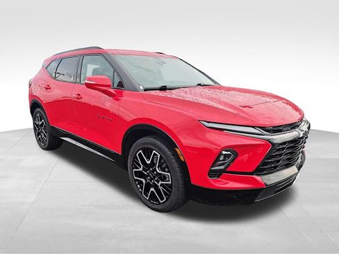 Used 2024 Chevrolet Blazer RS w/ LPO, Floor Liner Package AWD/4WD image 7