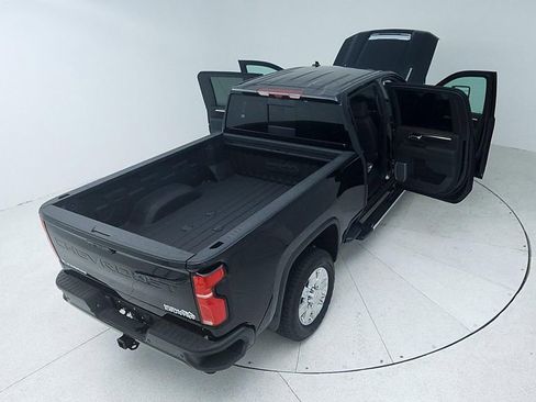 Used 2024 Chevrolet Silverado 2500 High Country w/ Technology Package AWD/4WD image 20