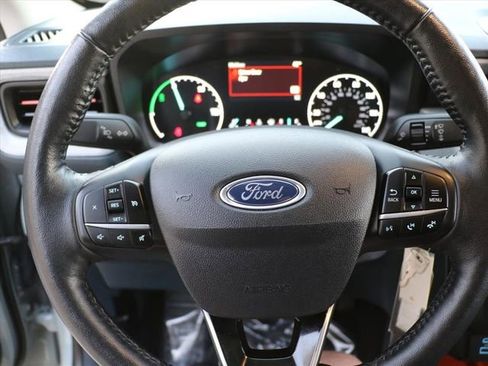 Used 2022 Ford Maverick XLT w/ XLT Luxury Package image 28