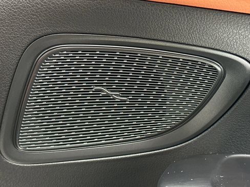 Used 2022 Mercedes-Benz C 300 4MATIC Sedan image 19