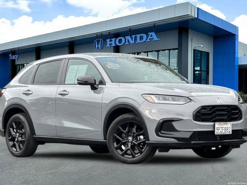 Certified 2025 Honda HR-V Sport image 1