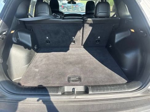 Used 2019 Jeep Cherokee Latitude Plus AWD/4WD image 10