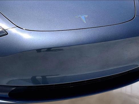 Used 2023 Tesla Model 3 Standard Range RWD image 31