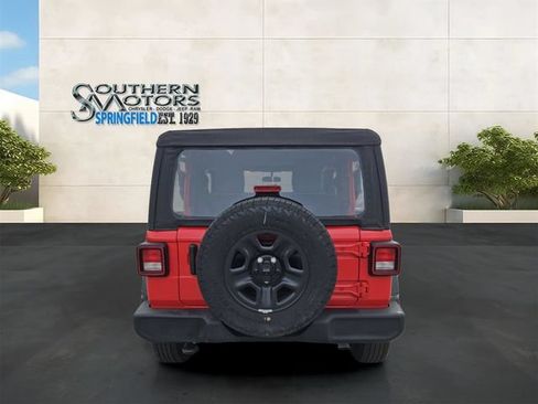 Used 2025 Jeep Wrangler Sport AWD/4WD image 4