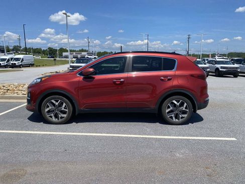 Used 2021 Kia Sportage EX w/ EX Technology Package FWD image 4