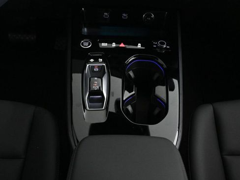 Certified 2025 Audi A5 2.0T Premium w/ Convenience Package image 14