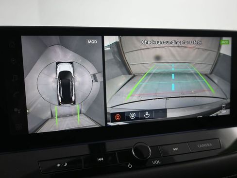 Used 2025 Nissan Rogue SL FWD image 20