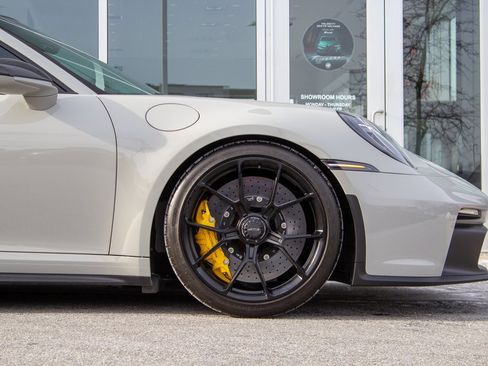 Used 2022 Porsche 911 GT3 image 5